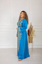 Load image into Gallery viewer, Caftan brodé 2023 - Drap de soie