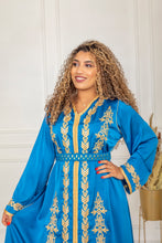 Load image into Gallery viewer, Caftan brodé 2023 - Drap de soie