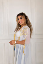 Load image into Gallery viewer, Cape Selene 2023 - Mousline en broderie