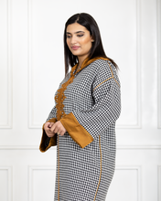 Charger l'image dans la galerie, New - Jellaba hivernale en Pied de poule ornée en Façon Maâlem