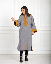 Charger l'image dans la galerie, New - Jellaba hivernale en Pied de poule ornée en Façon Maâlem