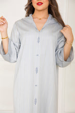 Load image into Gallery viewer, Djellaba Berchmane été 2023 - Crêpe vichy 100% Handmade
