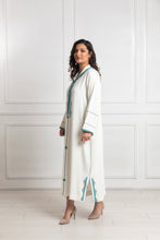 Load image into Gallery viewer, Djellaba Berchmane &amp; Broderie 100% Handmade
