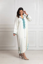 Load image into Gallery viewer, Djellaba Berchmane &amp; Broderie 100% Handmade
