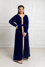 Charger l&#39;image dans la galerie, Caftan Velour Majesty 2023
