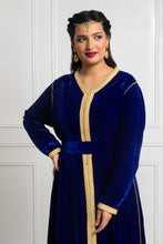 Charger l&#39;image dans la galerie, Caftan Velour Majesty 2023
