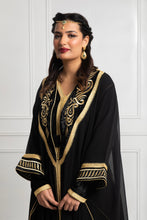Charger l&#39;image dans la galerie, Caftan Faracha - Broderie 2023 ( 2 en 1)
