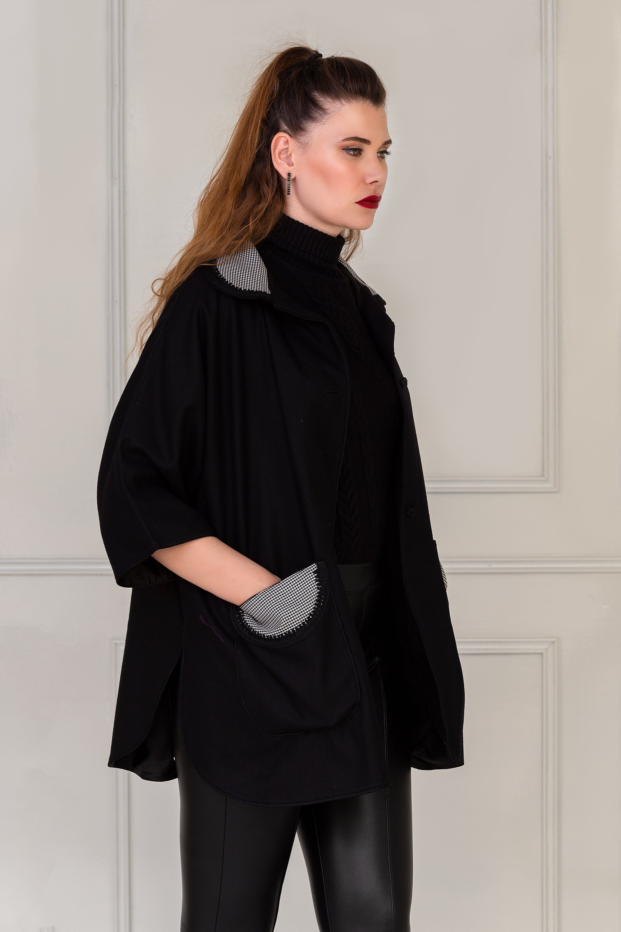 Cape Boléro Pailletée Noire Basil & Maude Taille S/M - Neuf Avec étiquettes - Motif Floral