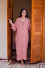 Load image into Gallery viewer, Djellaba en Randa - Handmade - La Maison Selene-maroc-morocco-prix-femme
