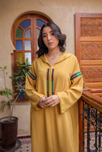 Load image into Gallery viewer, Djellaba Façon Maalem - La Maison Selene-maroc-morocco-prix-femme
